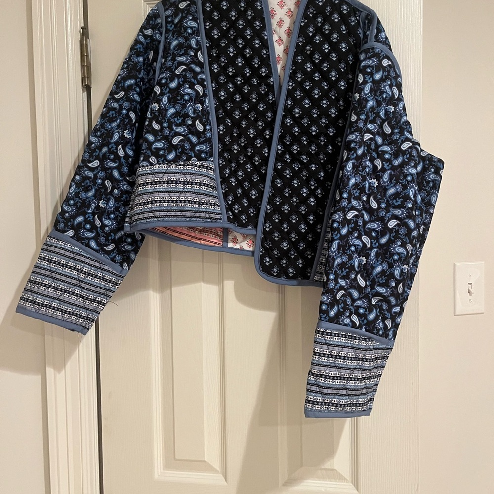Quilted reversible jacket